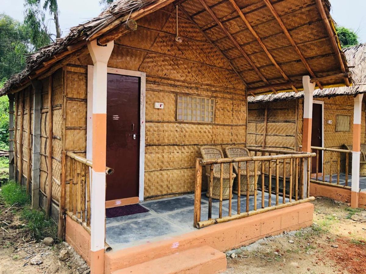 Island Vibes Hampi Guesthouse 外观 照片